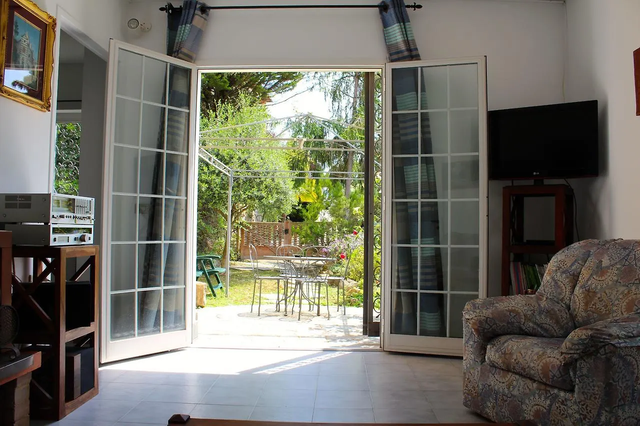 Sb Bed & Breakfast Seborga 0*,